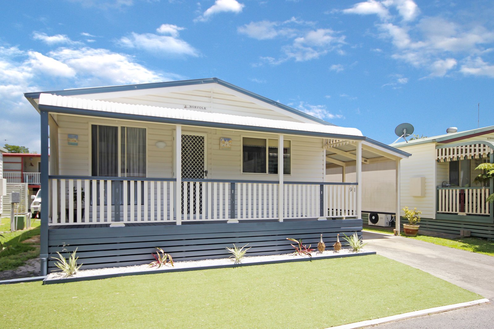  DUNBOGAN 10