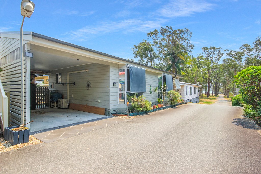  DUNBOGAN 10