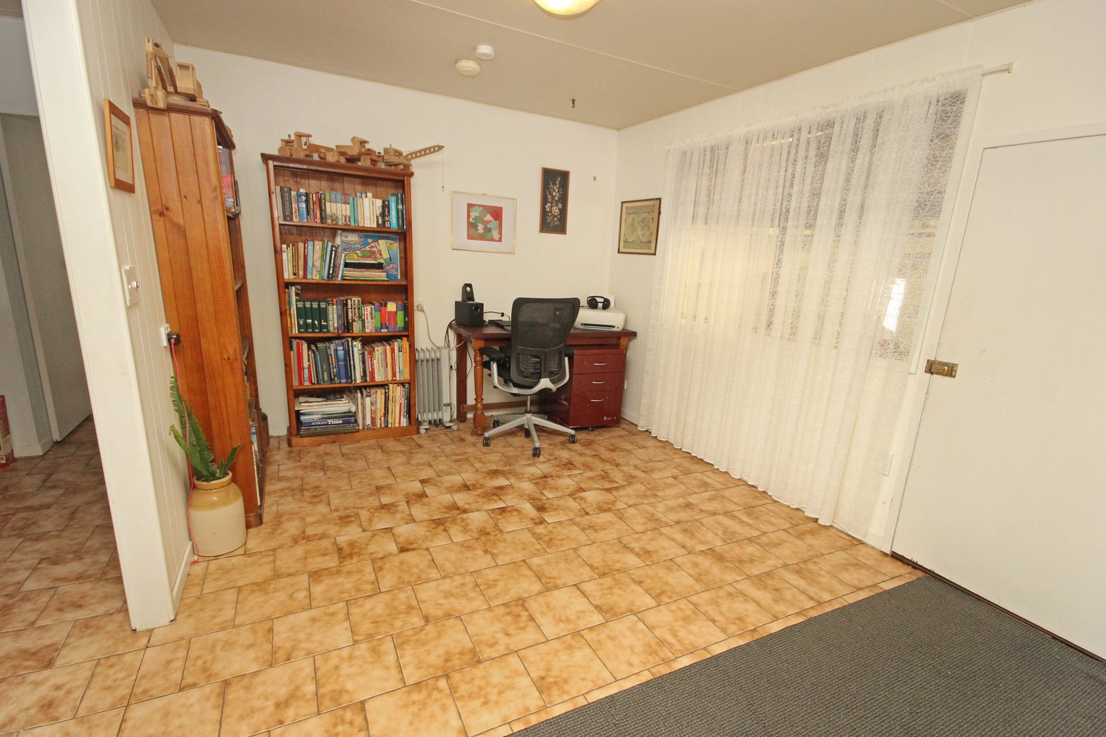  DUNBOGAN 4