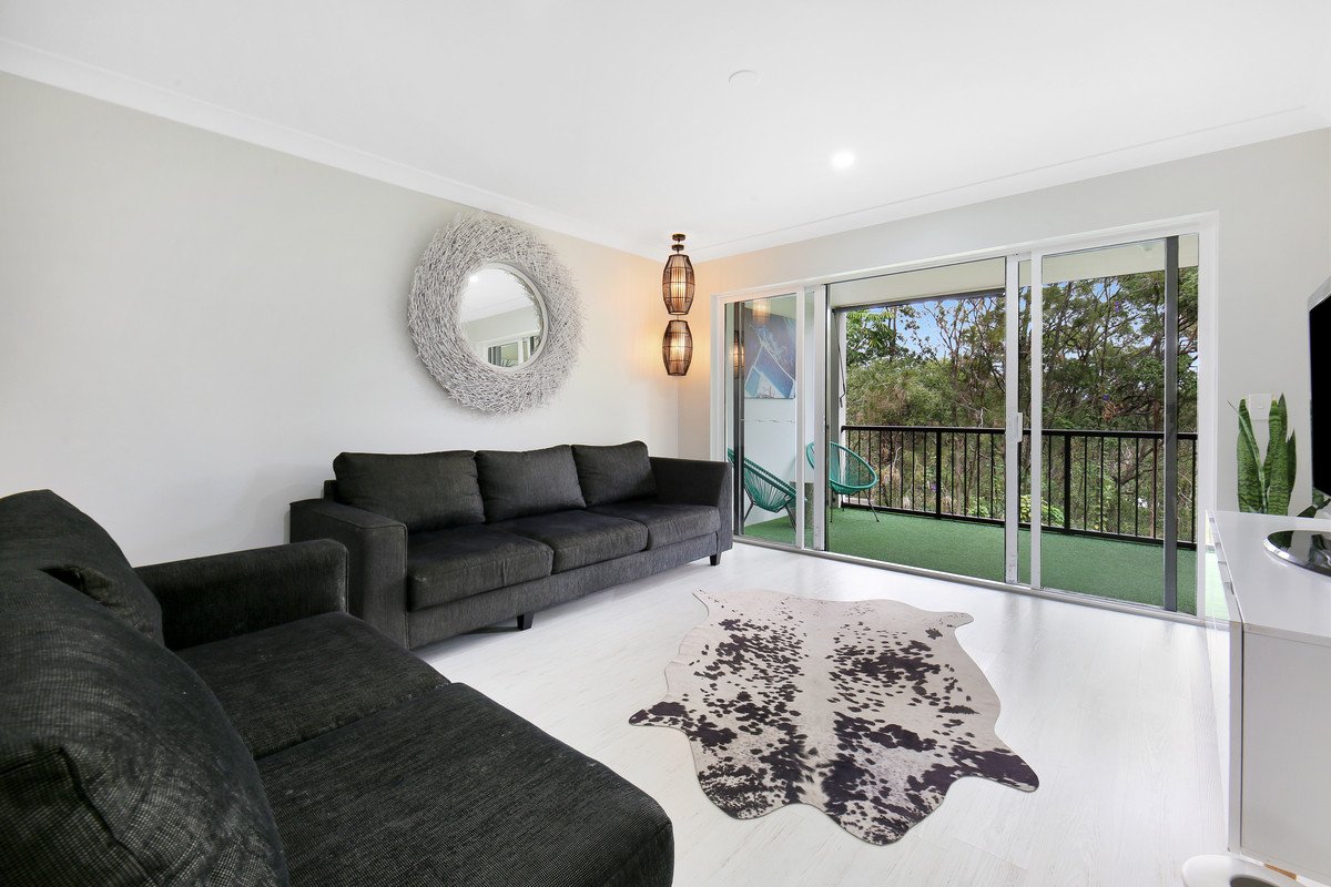 E11/1 Great Hall Drive Miami 5