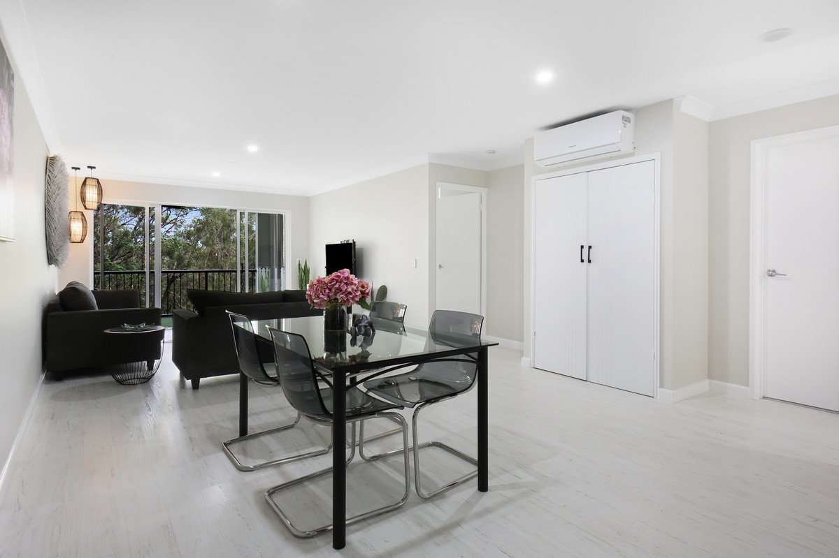 E11/1 Great Hall Drive Miami 1