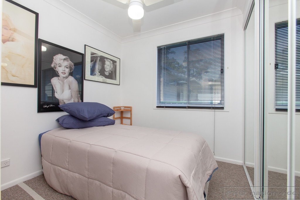 E9/56 Carrs Road NEATH 2