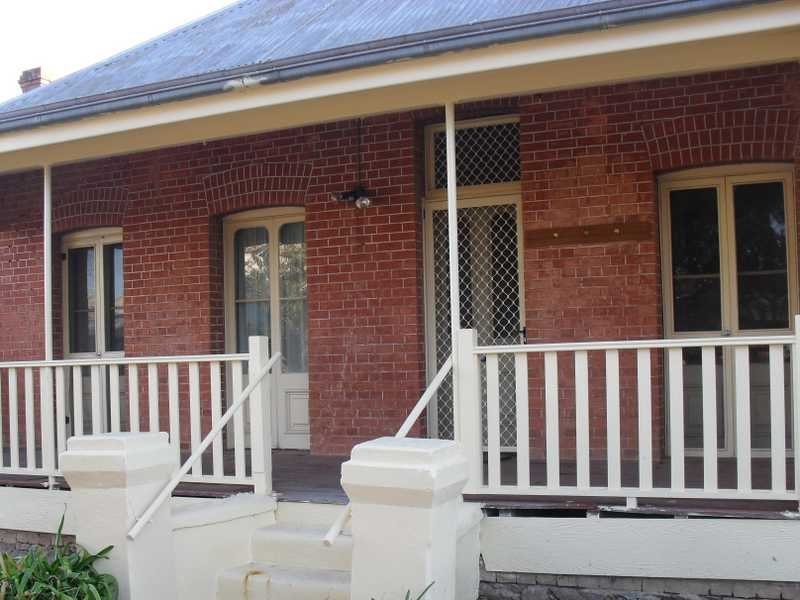 Flat 1/11 Howick Street TUMUT 1