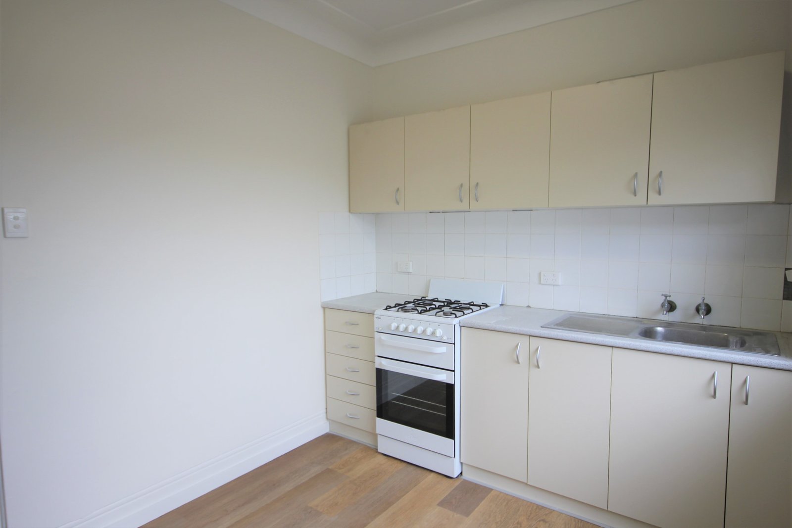 Flat 1/288 Kingsgrove Road KINGSGROVE 3