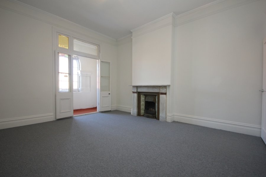 Flat 1/65 New Canterbury Road PETERSHAM 3