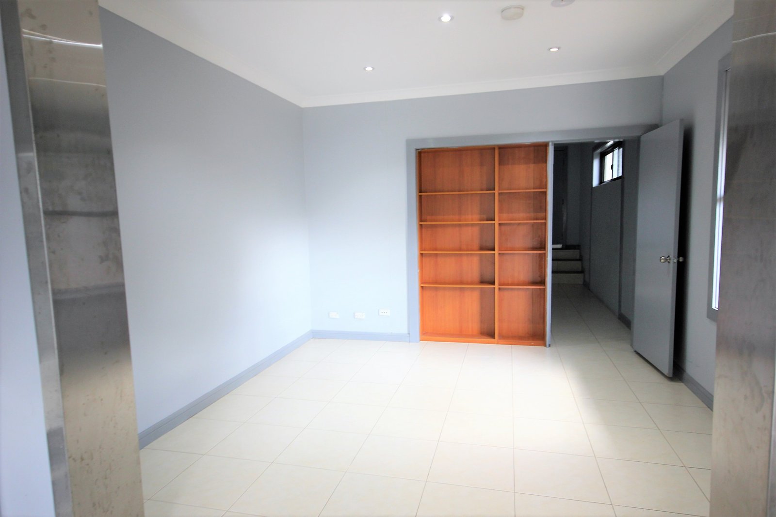 Flat 2 95 Wollongong Rd  ARNCLIFFE 3