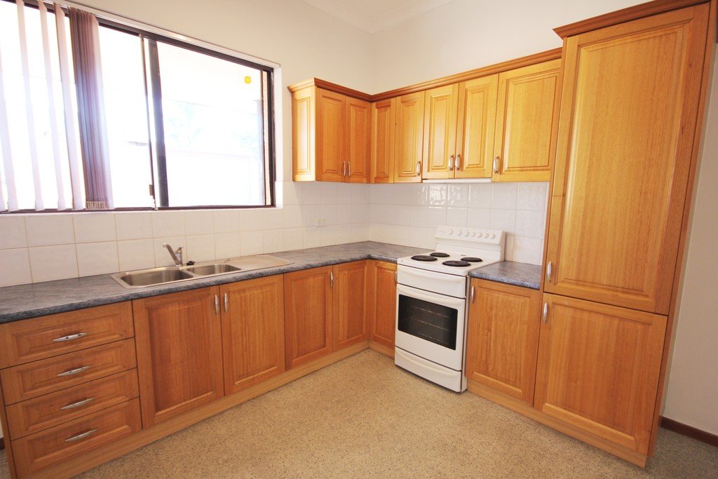 Flat 2/333 Princes Highway CARLTON 2