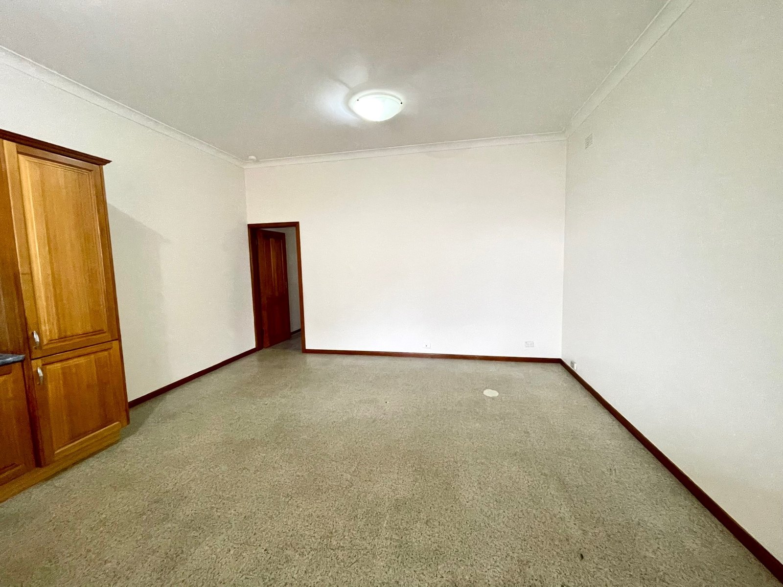 Flat 2/333 Princes Highway CARLTON 2