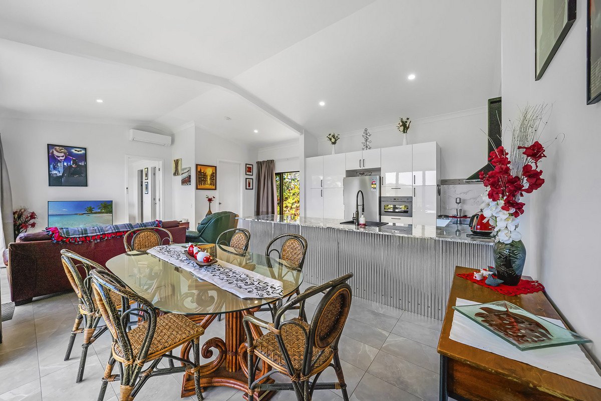 'Flat' 73 Reynella Road Tallebudgera Valley 8