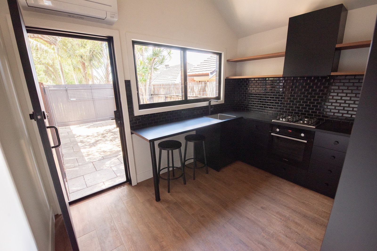 Flat/50 The Boulevarde  SANS SOUCI 1