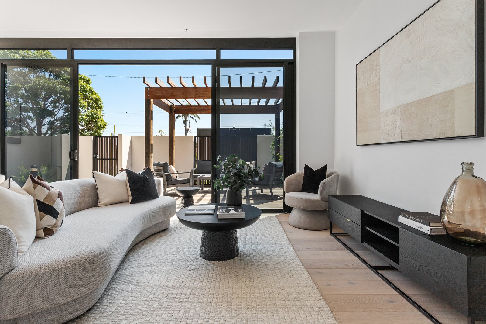 Gallery: G01/184 Huntingdale Road