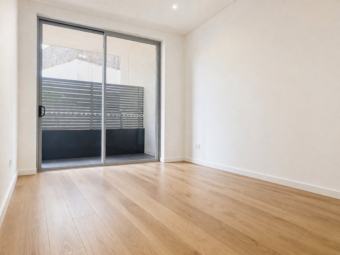 G01/26-32 Marsh Street WOLLI CREEK 8