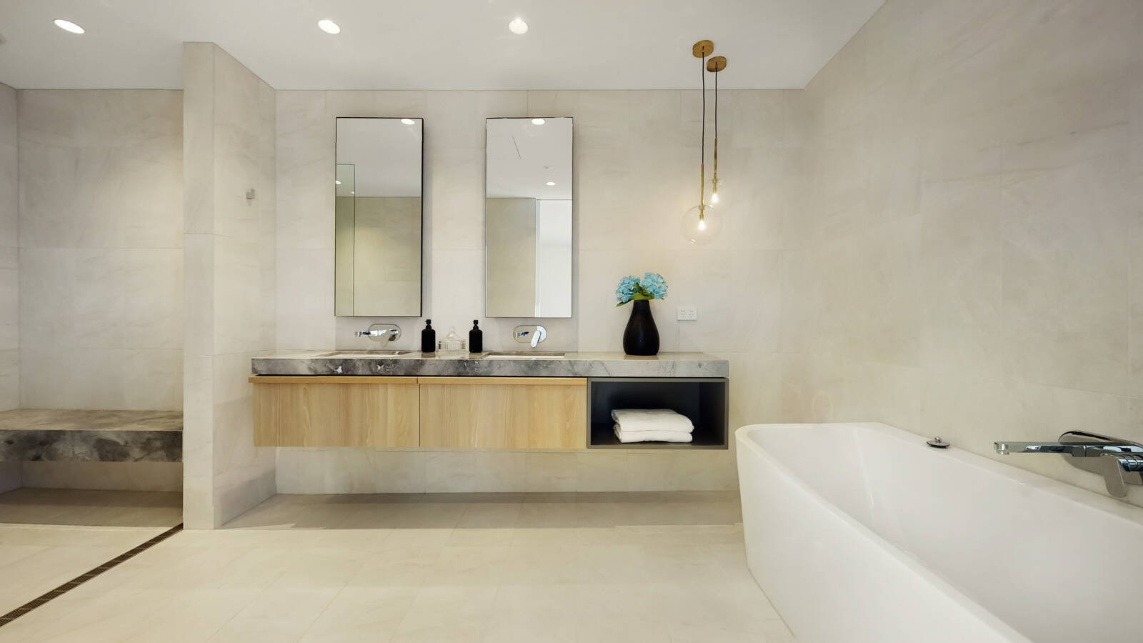 Real Estate and Property in G01/580 Riversdale Road, Camberwell, VIC