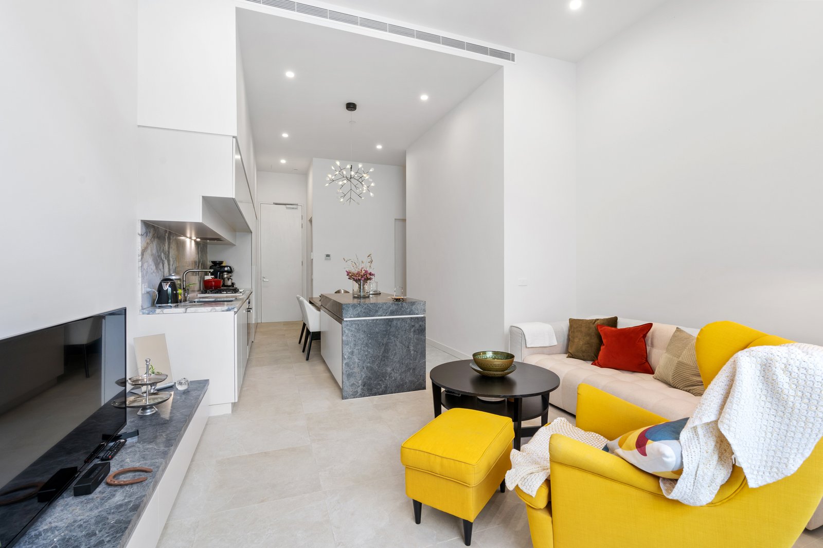 Gallery: g02/11-13 Jackson Street