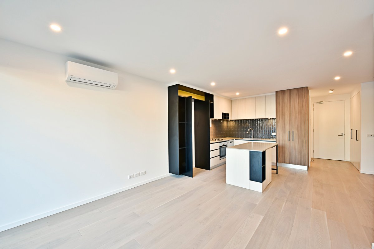 Gallery: G02/1193 Nepean Highway