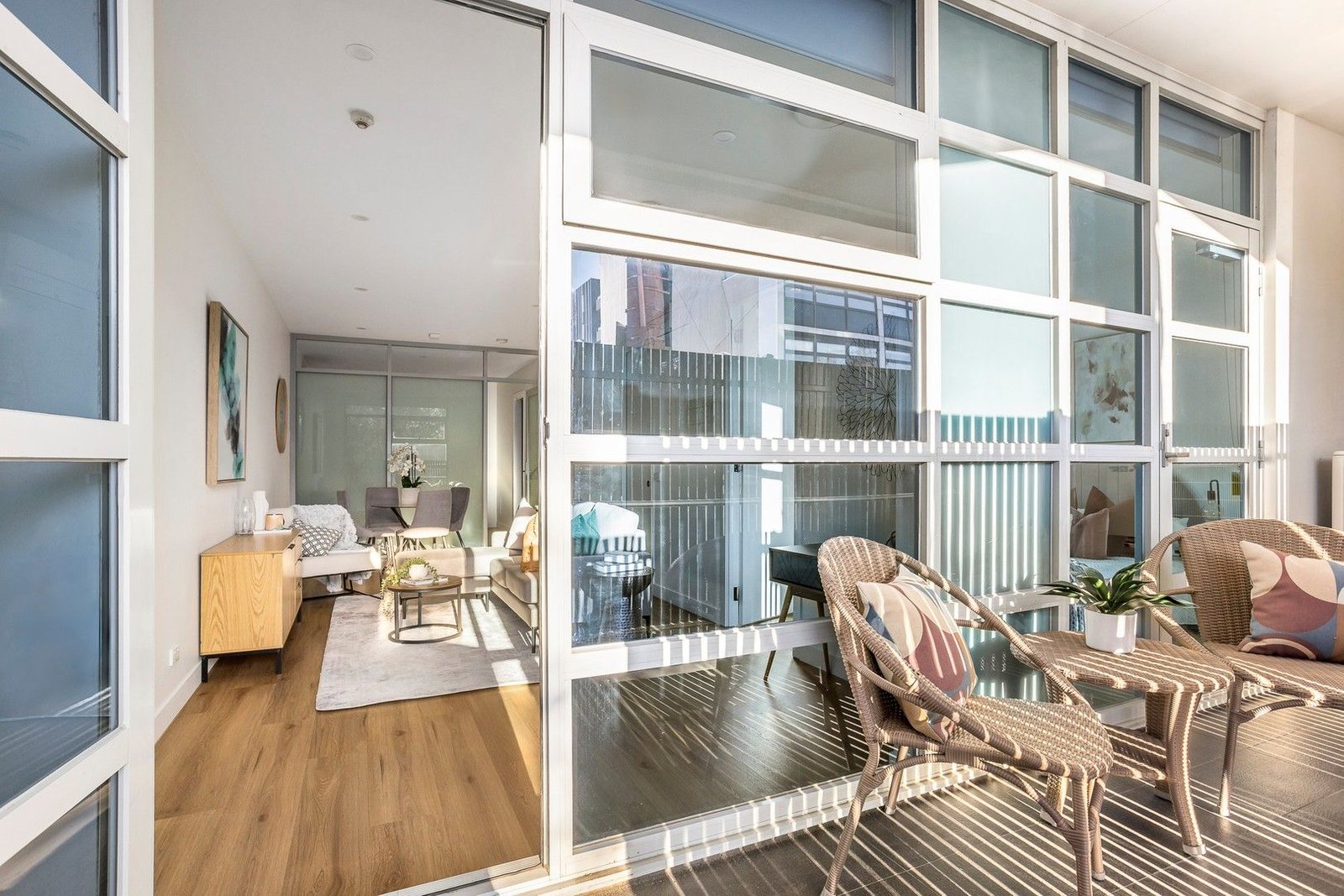 Gallery: g02/38 Nott Street