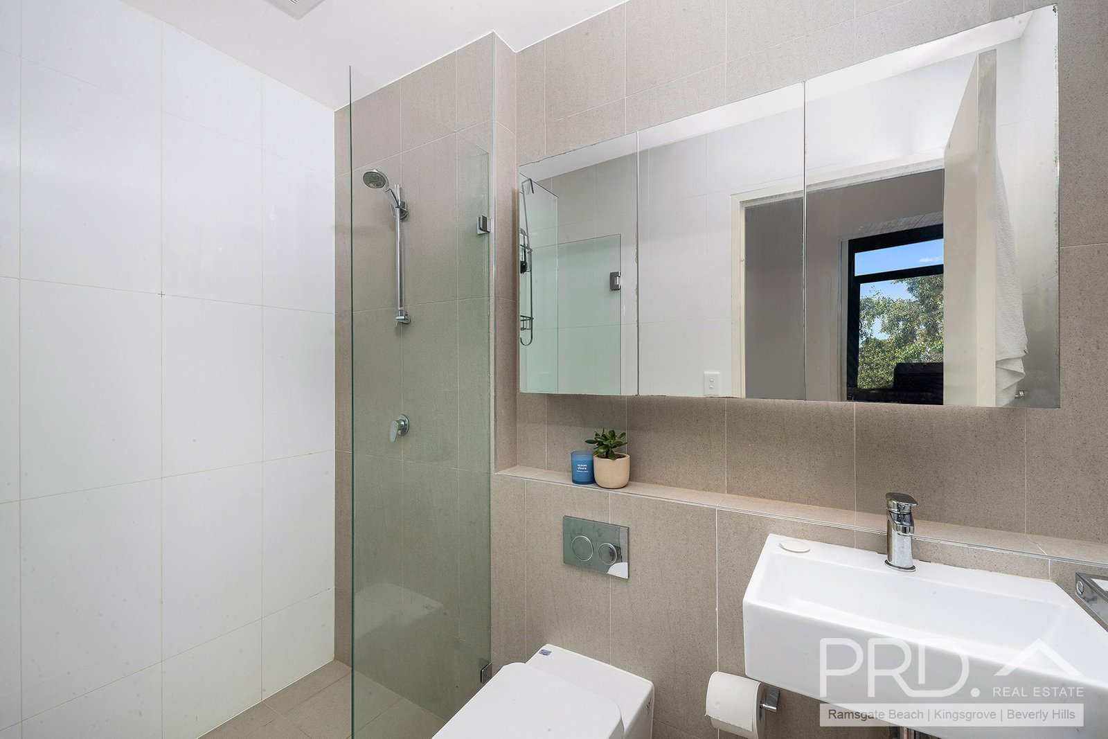 G02/428 Victoria Road GLADESVILLE 6