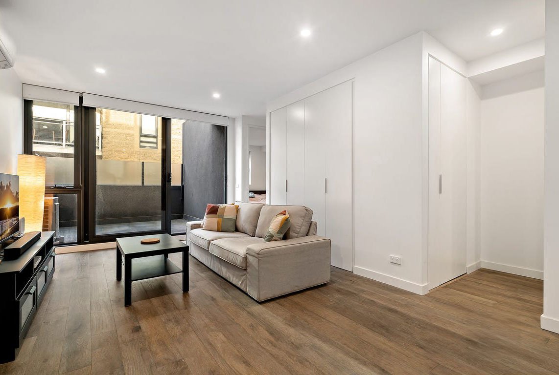 Gallery: g02/67B Poath Road