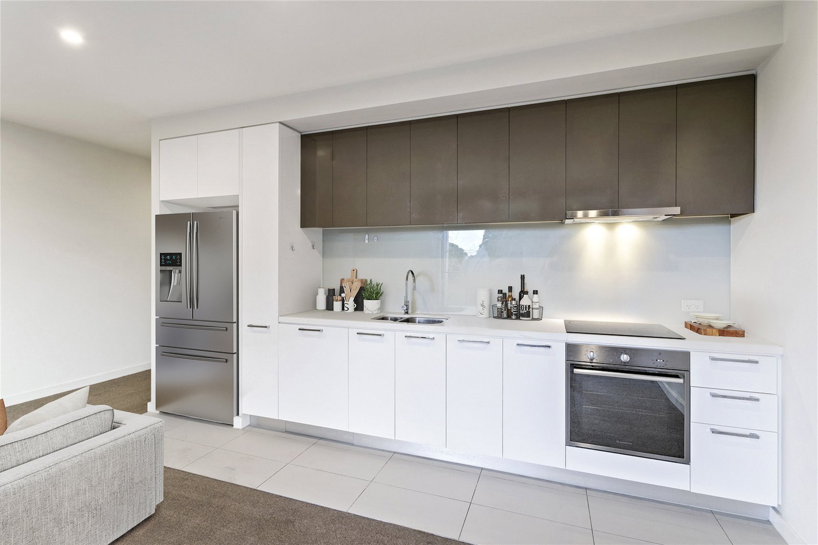 Gallery: G02B/57 Middleborough Road