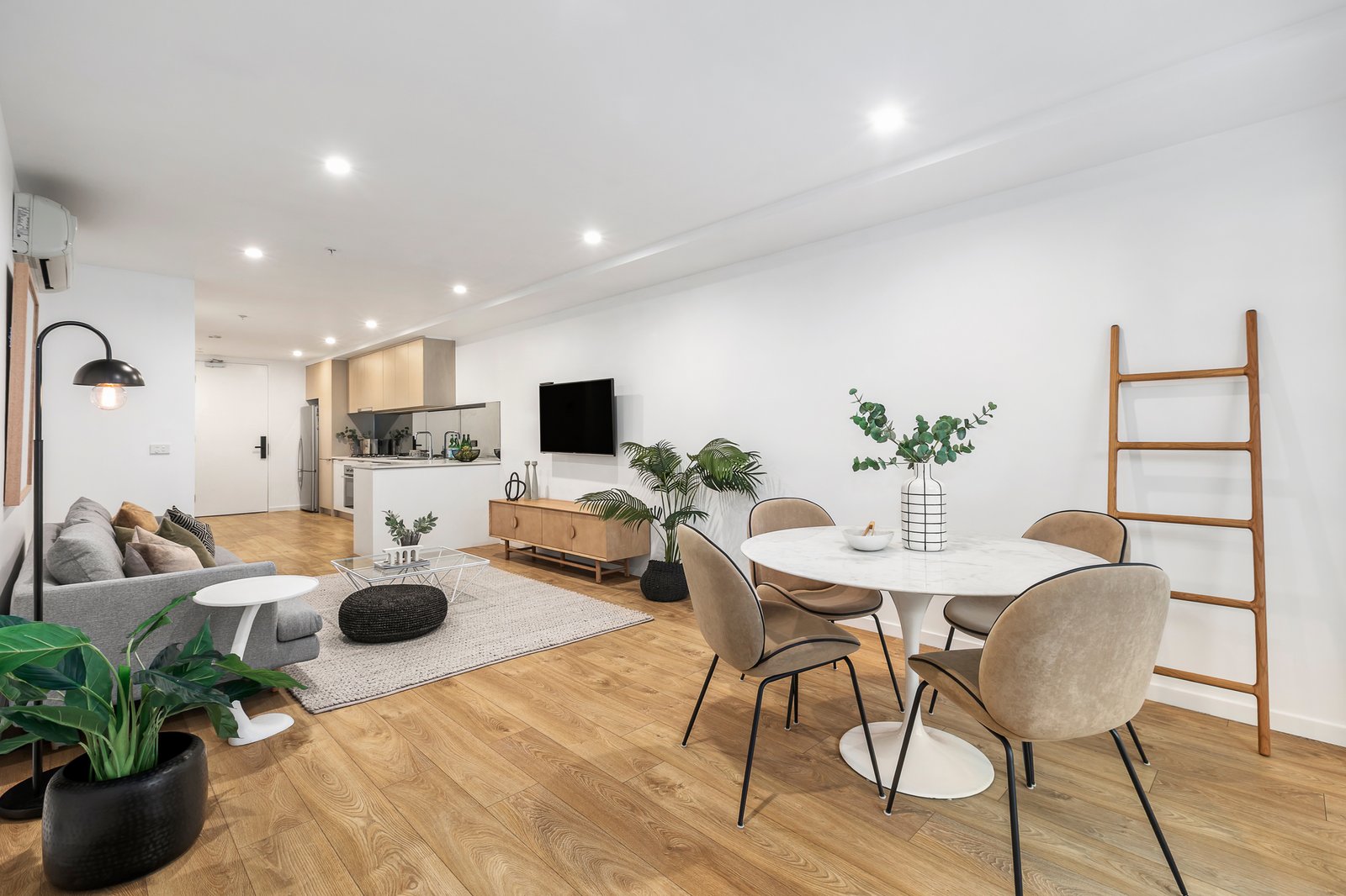 Gallery: G03/195 Station Street