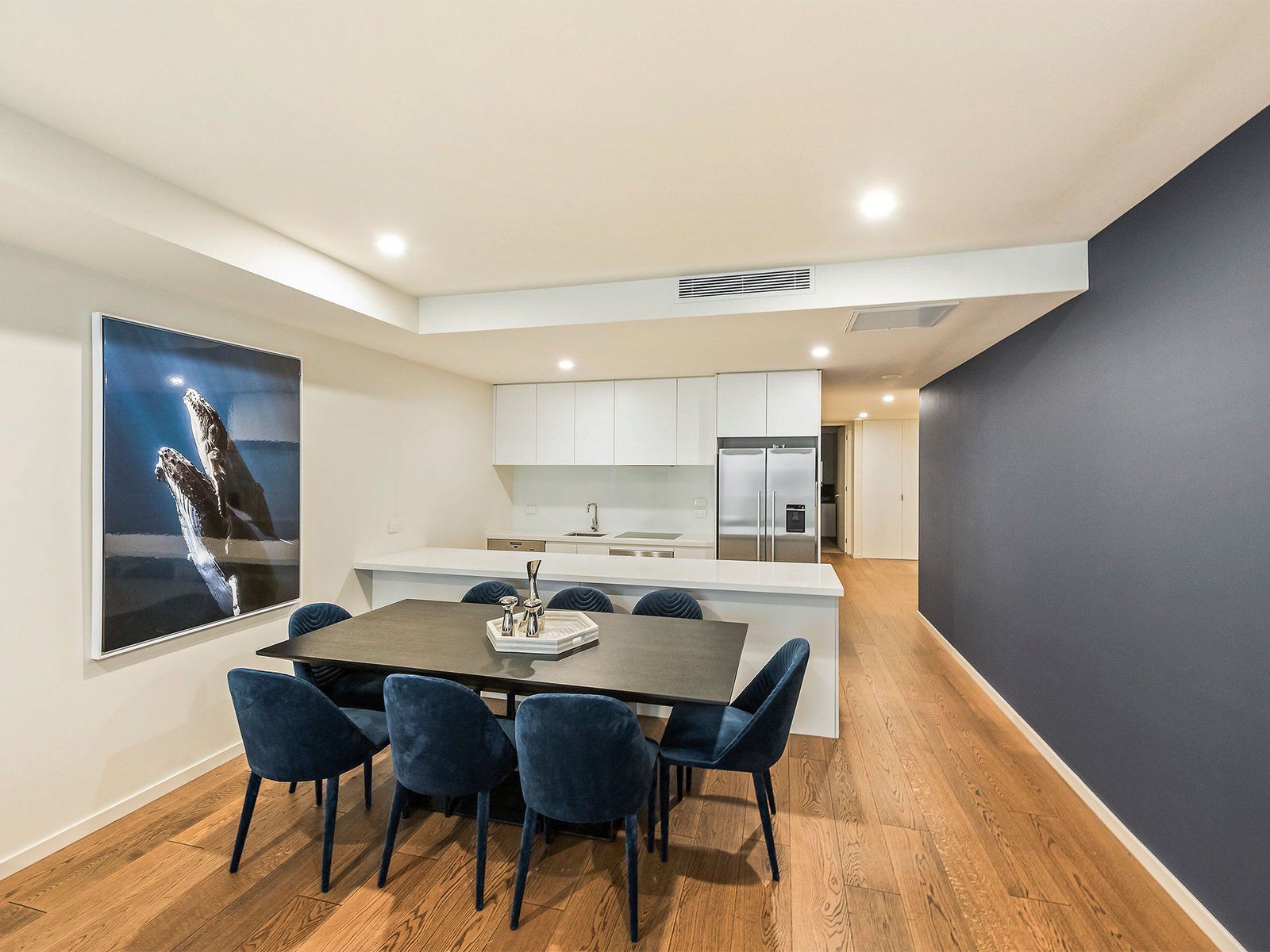 Gallery: G04/15 Small Street