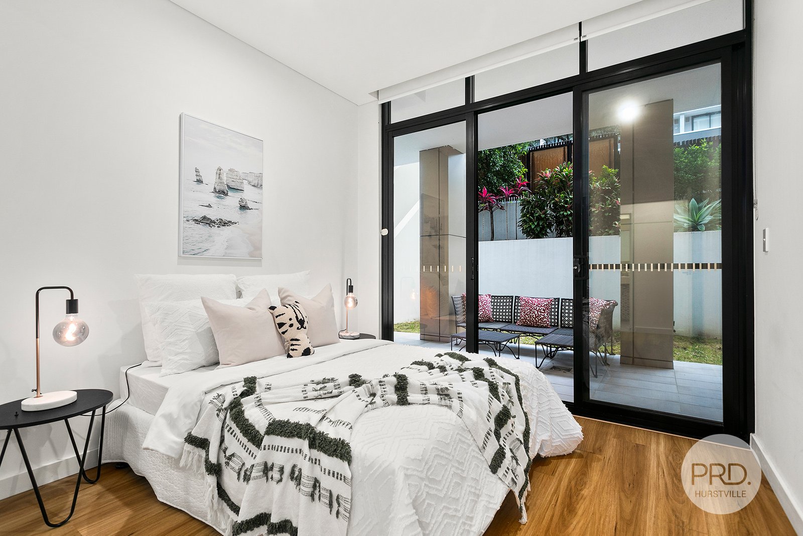 G04/79 Regent Street KOGARAH 4