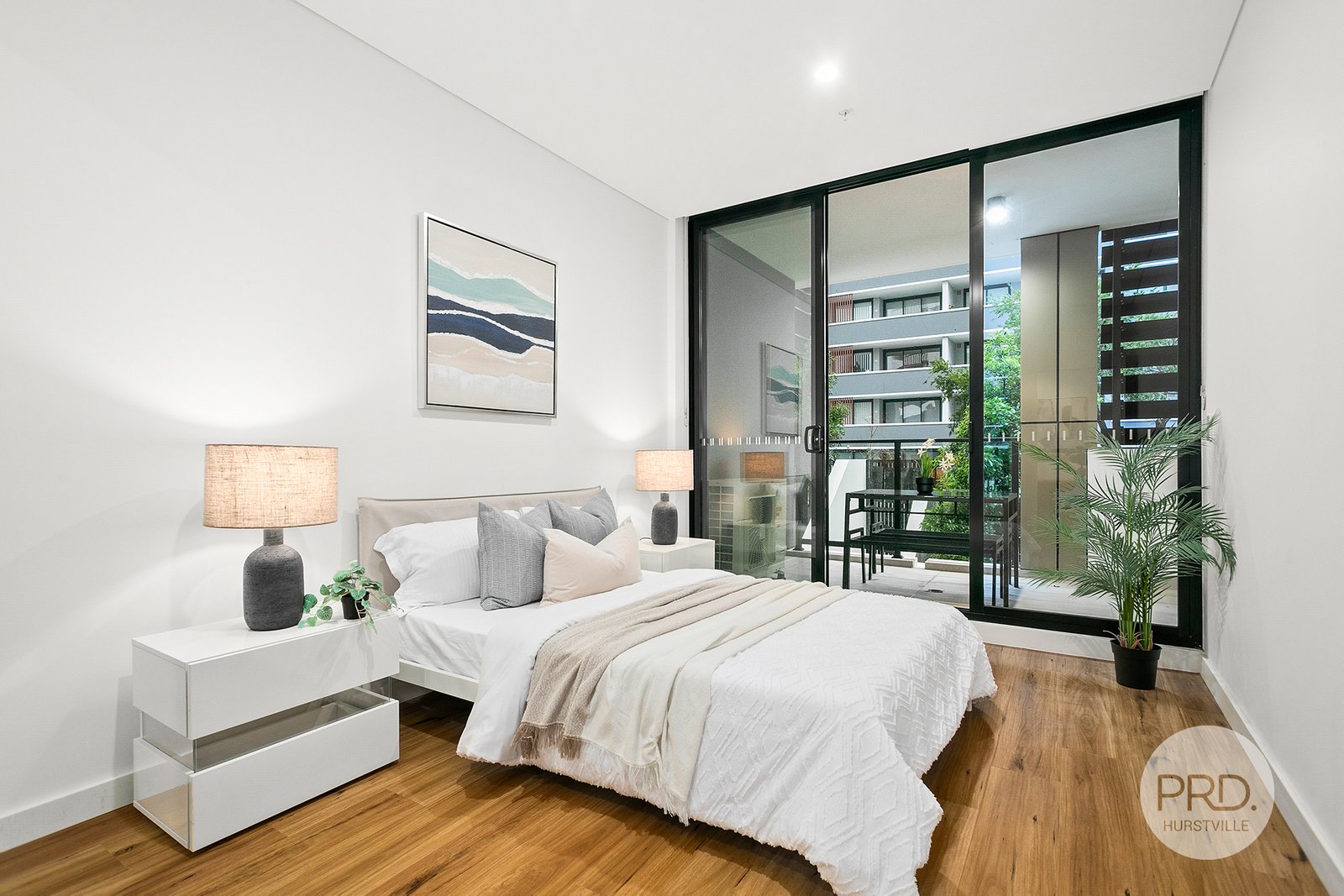 G04/79 Regent Street KOGARAH 5