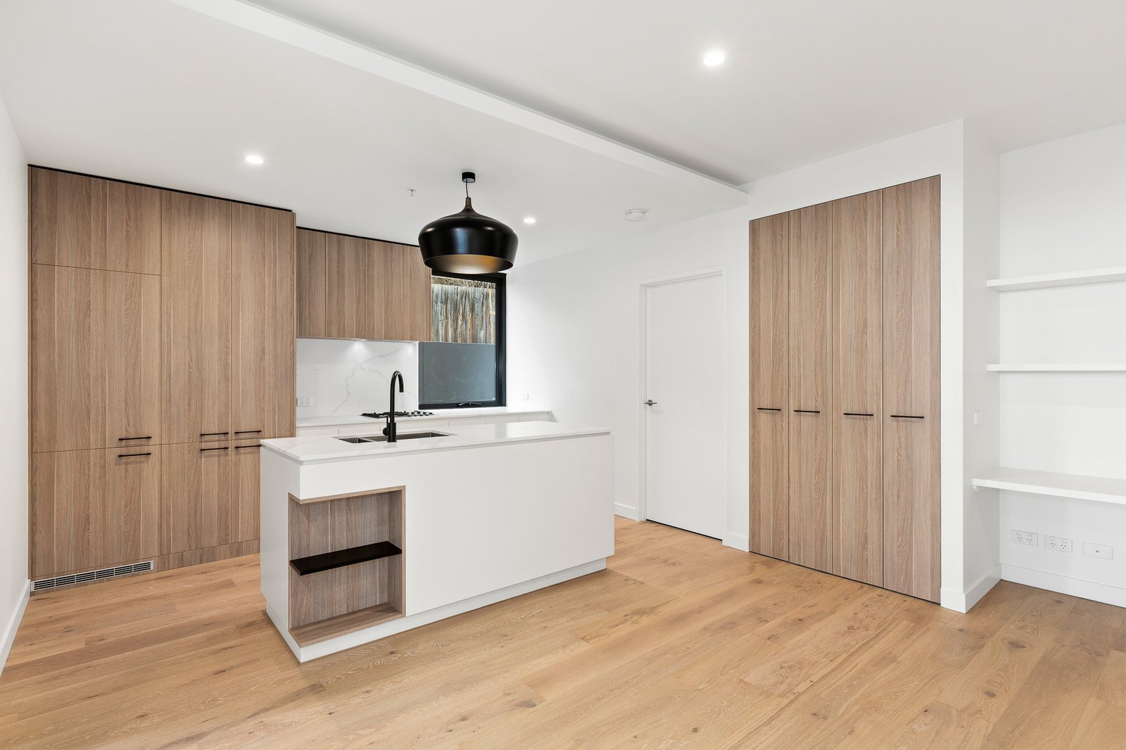 Gallery: G05/11 Bent Street