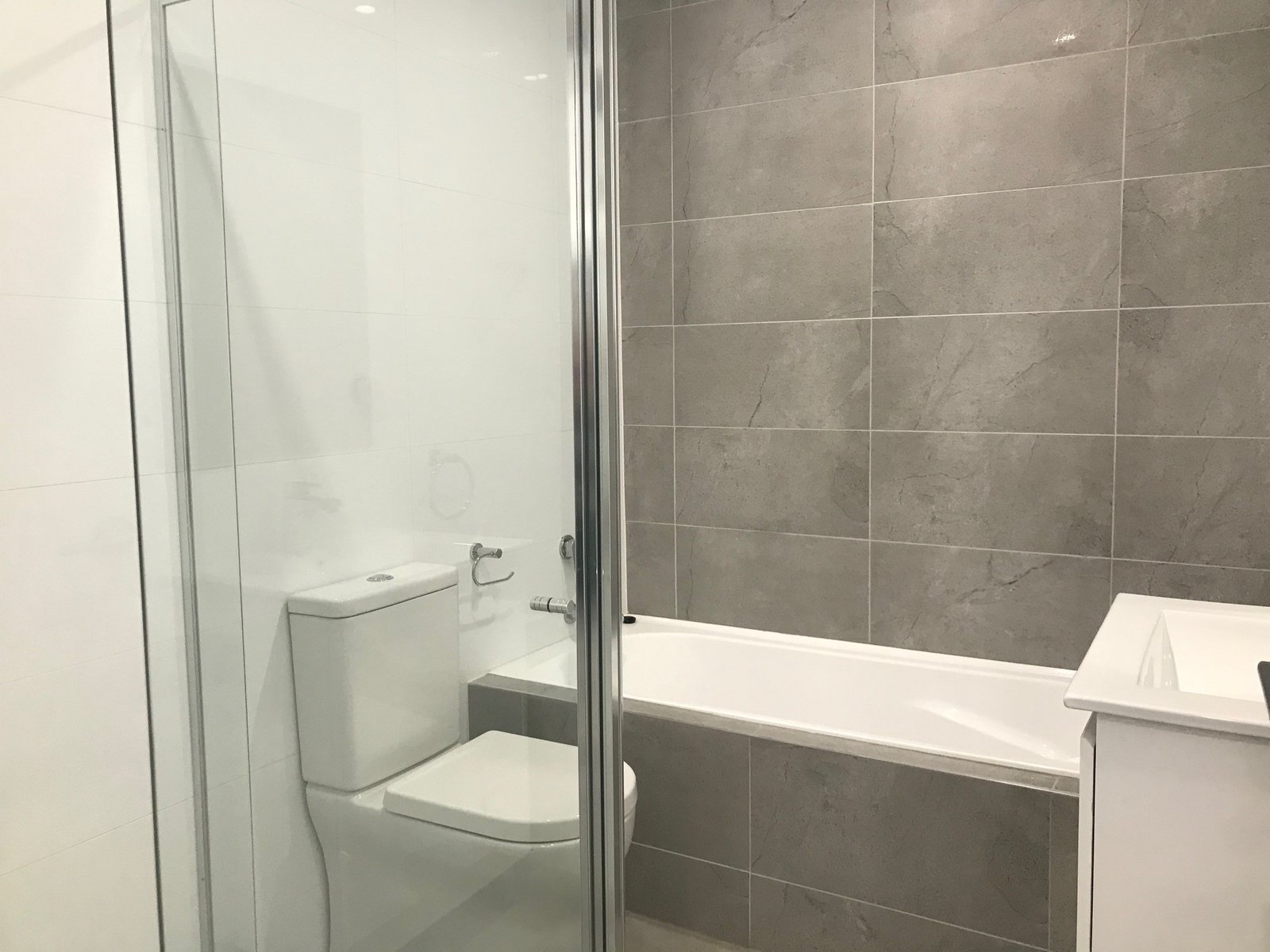 G05/83 Lawrence Street PEAKHURST 5