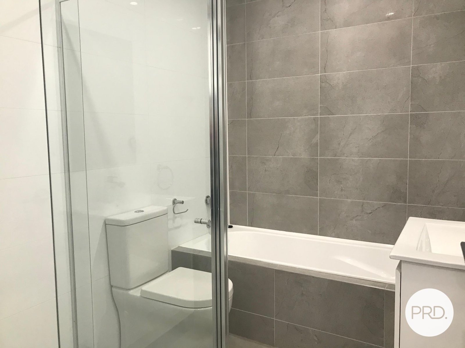 G05/83 Lawrence Street PEAKHURST 5