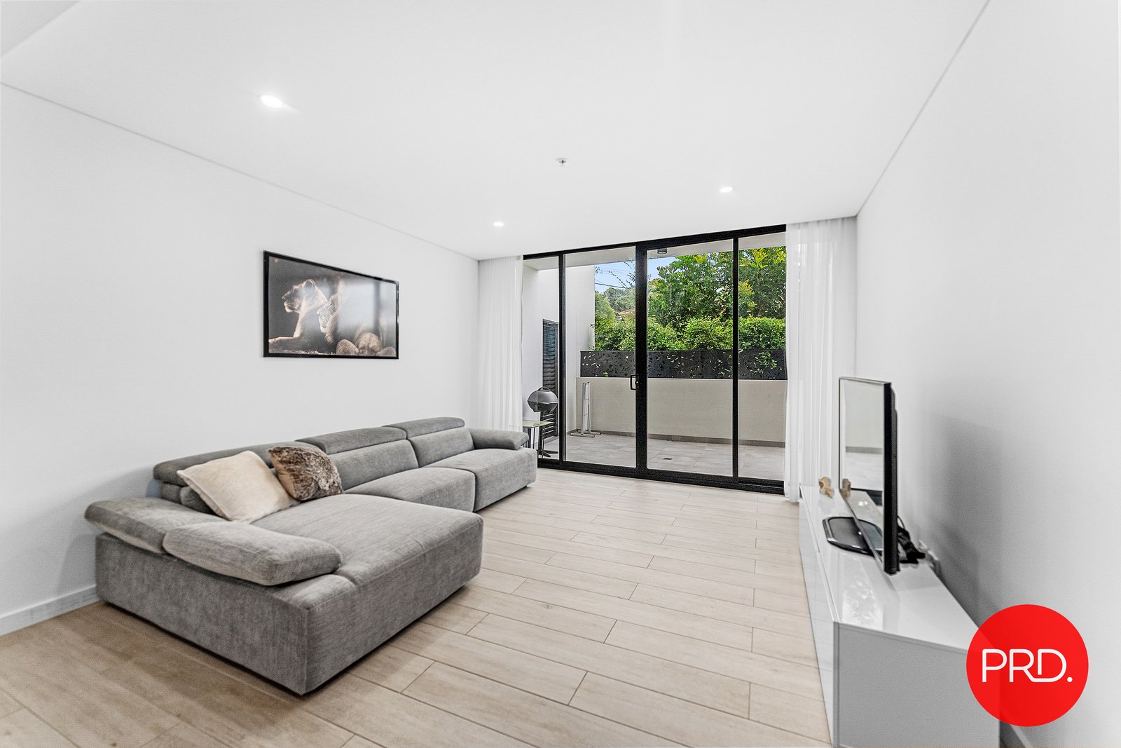 G06/10 Stanley Street KOGARAH 5