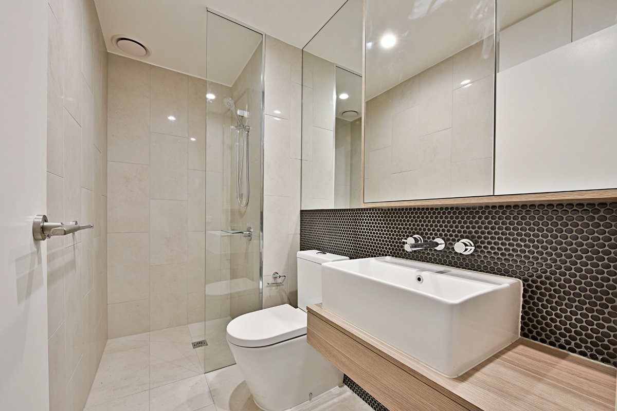 Gallery: G06/108 Queensberry Street Street