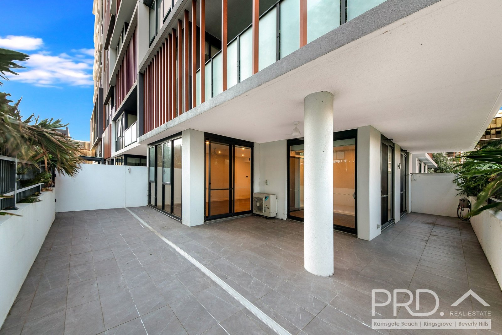 G06/11 Garrigarrang Avenue KOGARAH 5