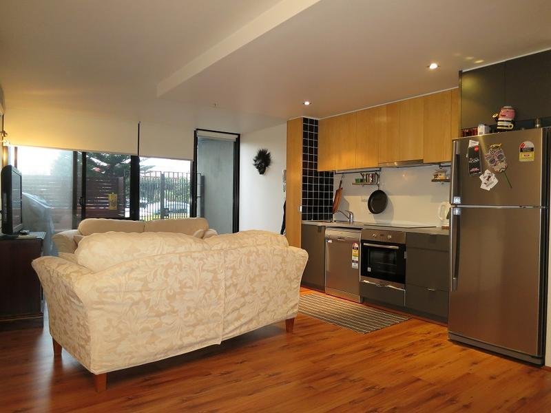 Gallery: G06/15 Pickles Street