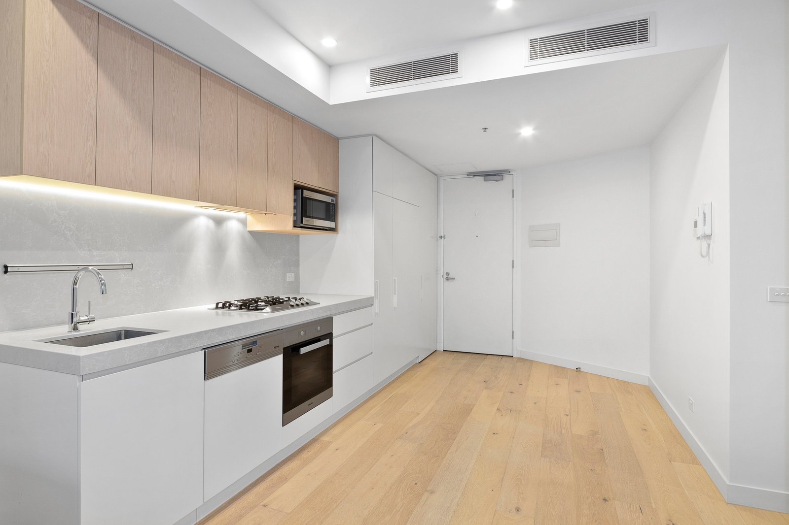 Gallery: G07/2 Well Street