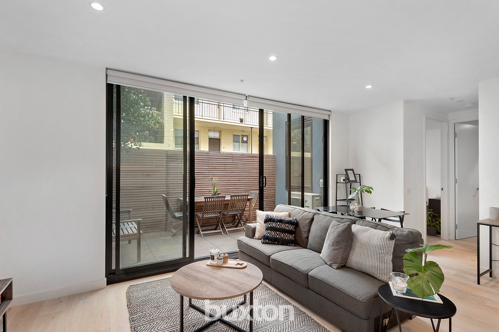 Gallery: G07/76 Barkly Street
