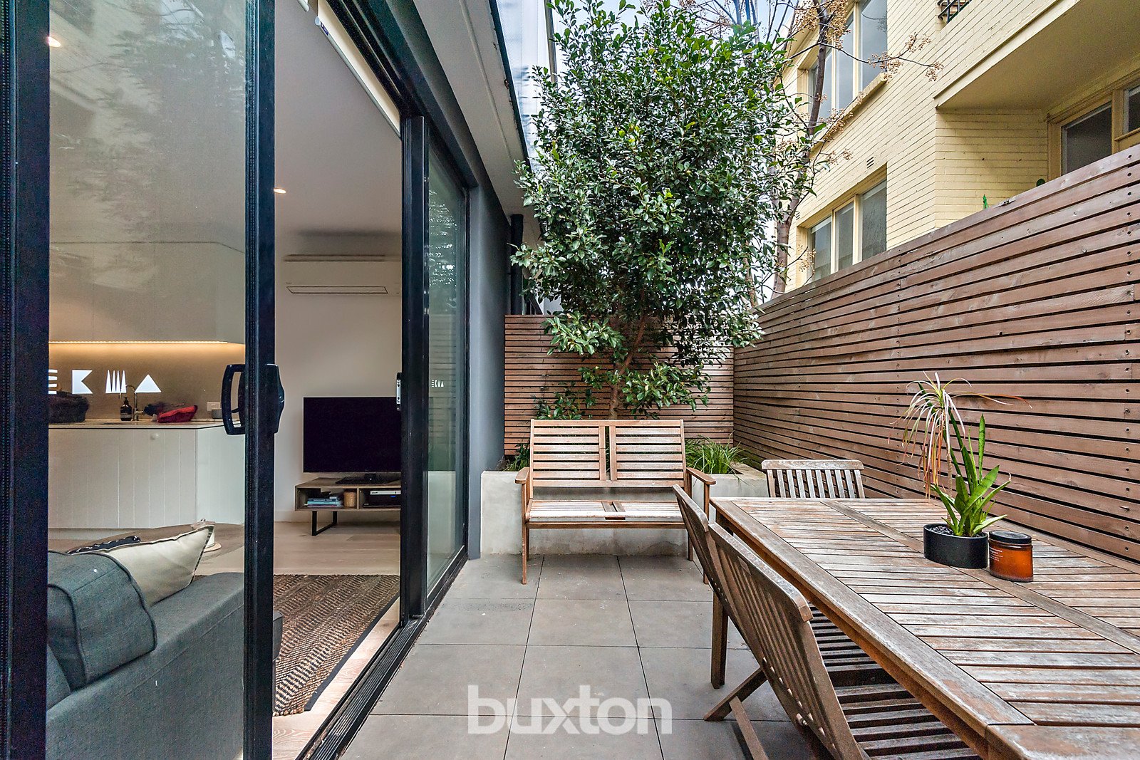 Gallery: G07/76 Barkly Street