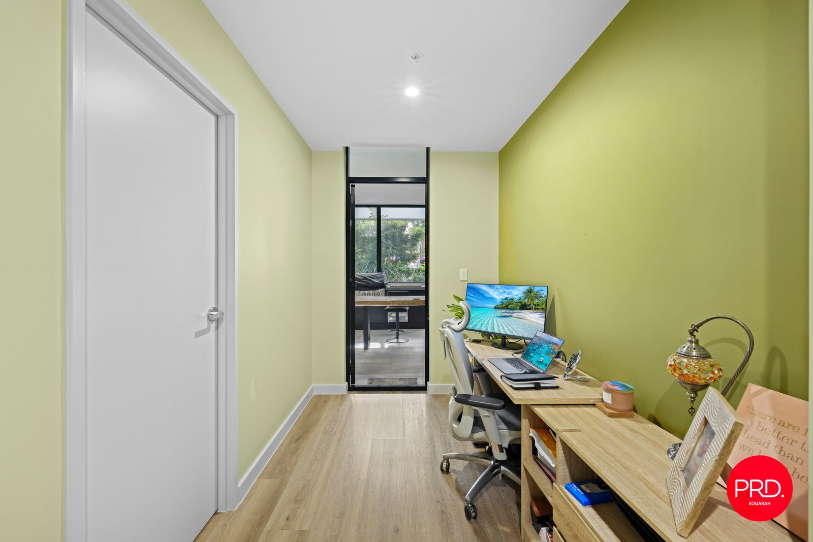 G08/10 Stanley Street KOGARAH 4