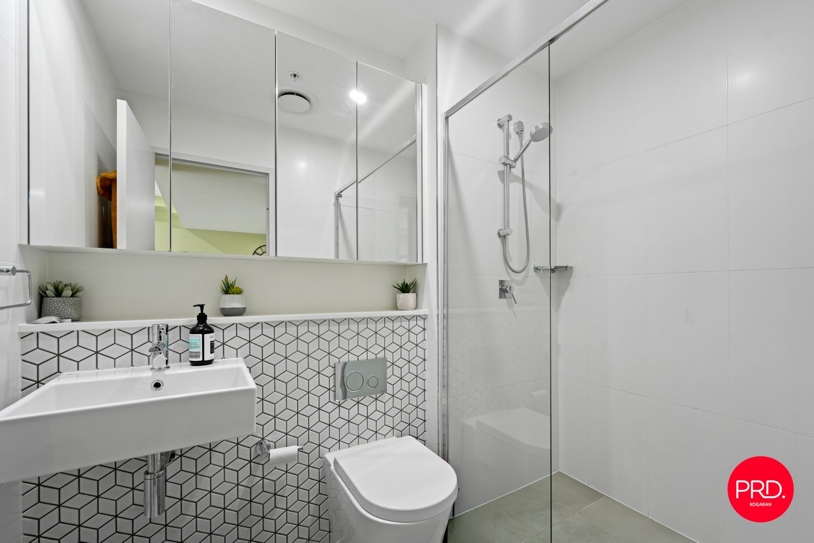 G08/10 Stanley Street KOGARAH 10