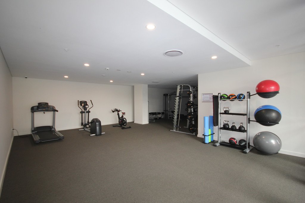 G08/11 Garrigarrang Ave  KOGARAH 10