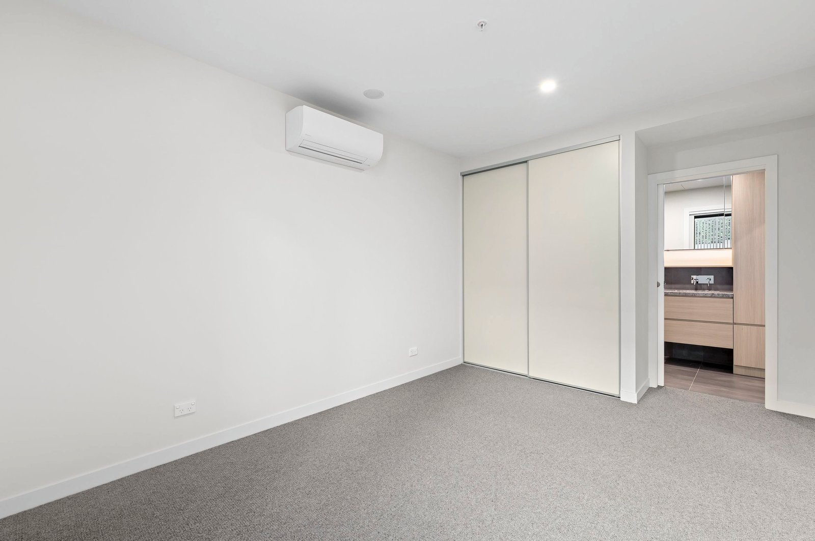 Real Estate and Property in G08/50 Kambrook Road, Caulfield North, VIC