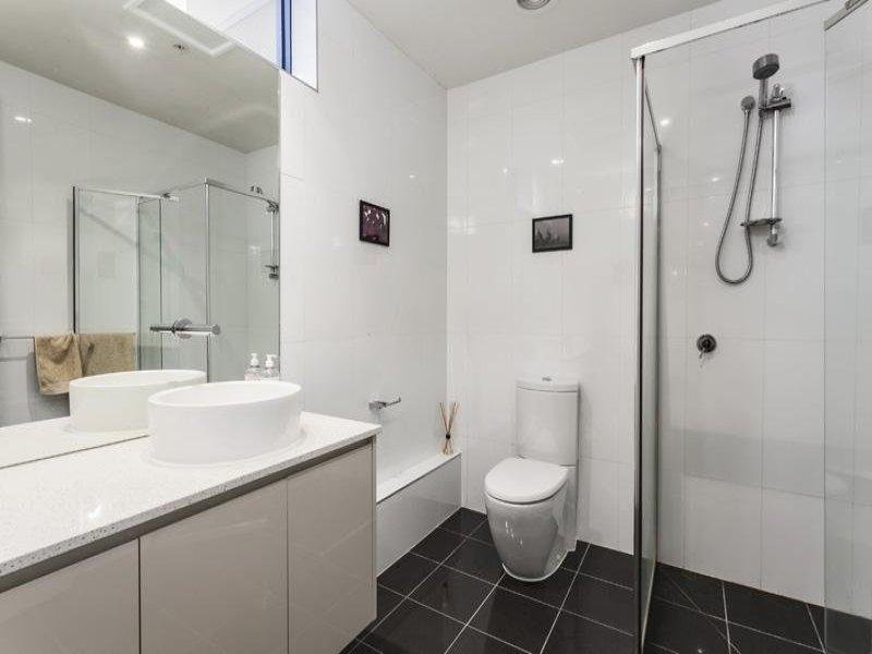 Gallery: G08/77 Nott Street
