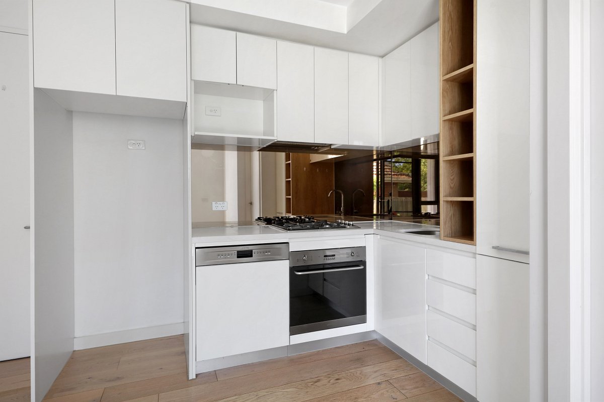 Gallery: G10/16 Bent Street