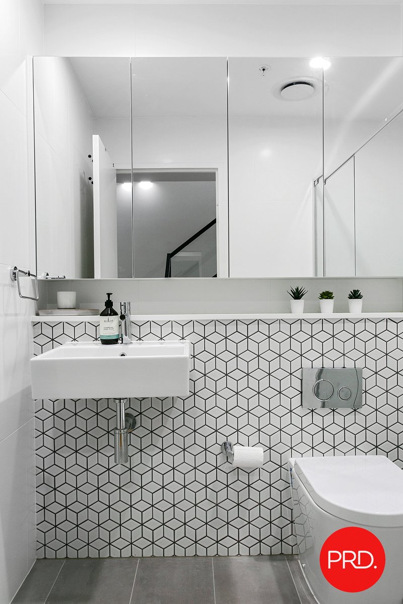 G11/79 Regent Street KOGARAH 10