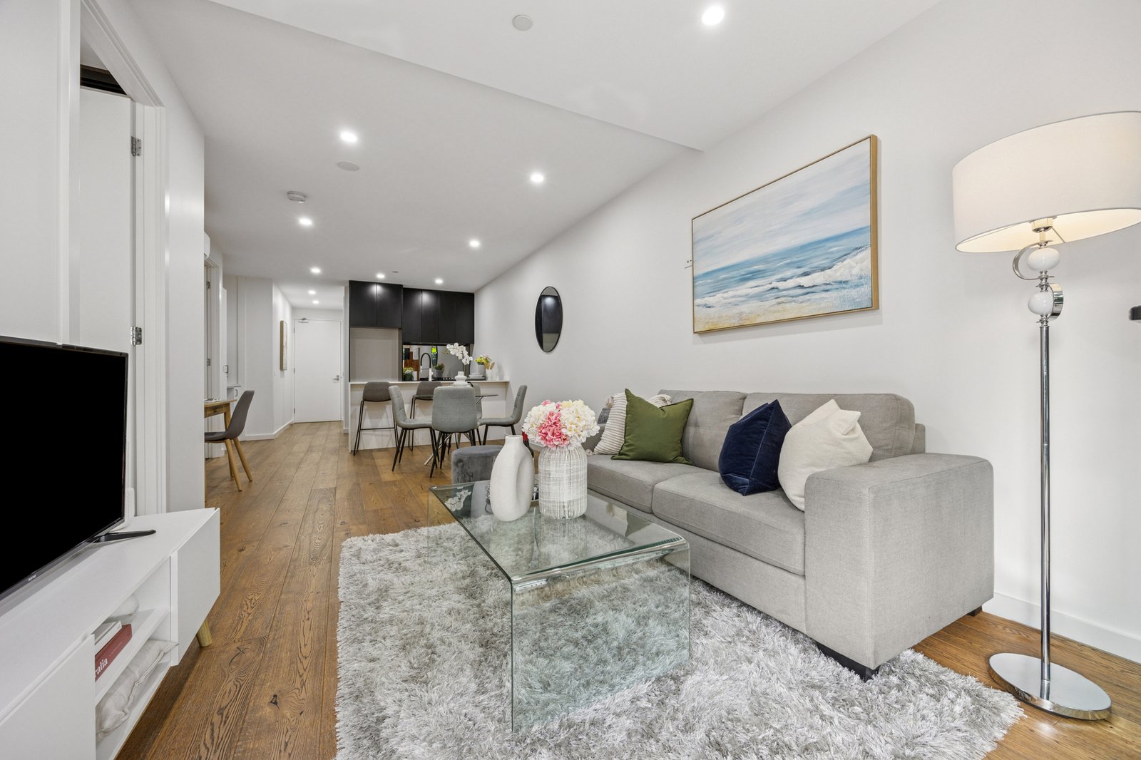 Gallery: G13/19 Hall Street