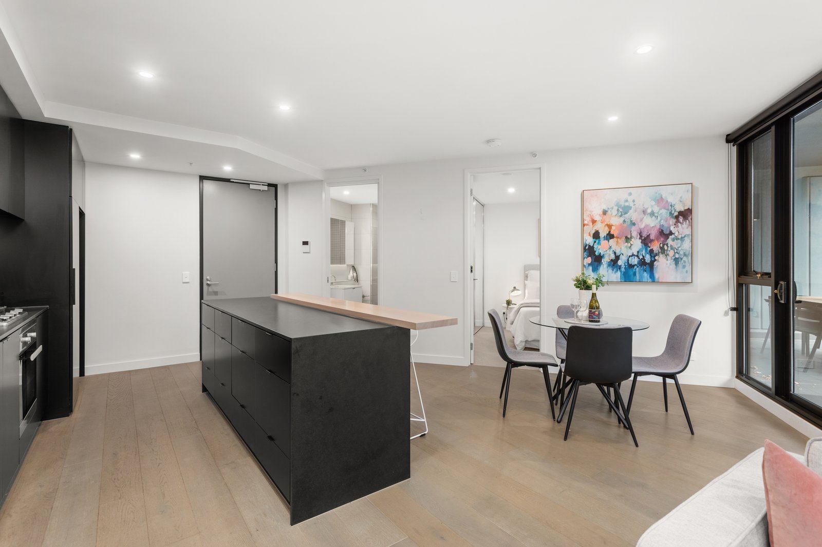 Gallery: G14/25 Trent Street