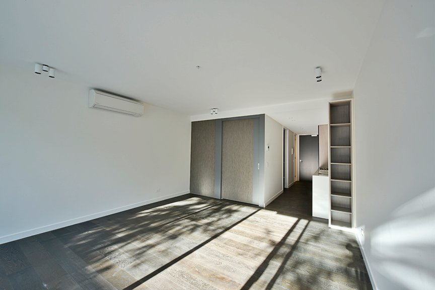 Gallery: G14/828 Burke Road