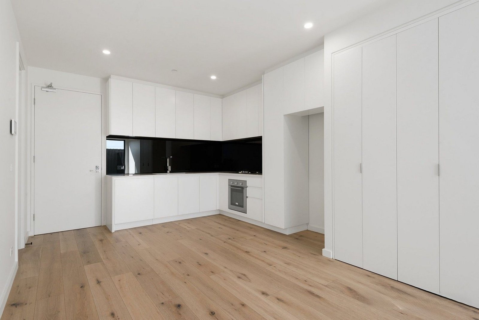 Gallery: G16/2-6 Dart Street