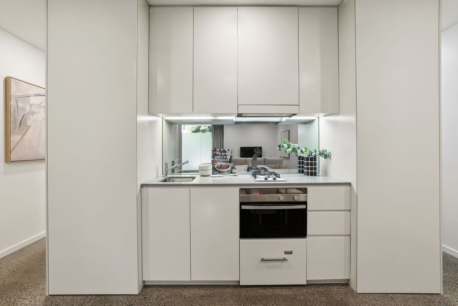 G2/10-12 Green Street MAROUBRA 4