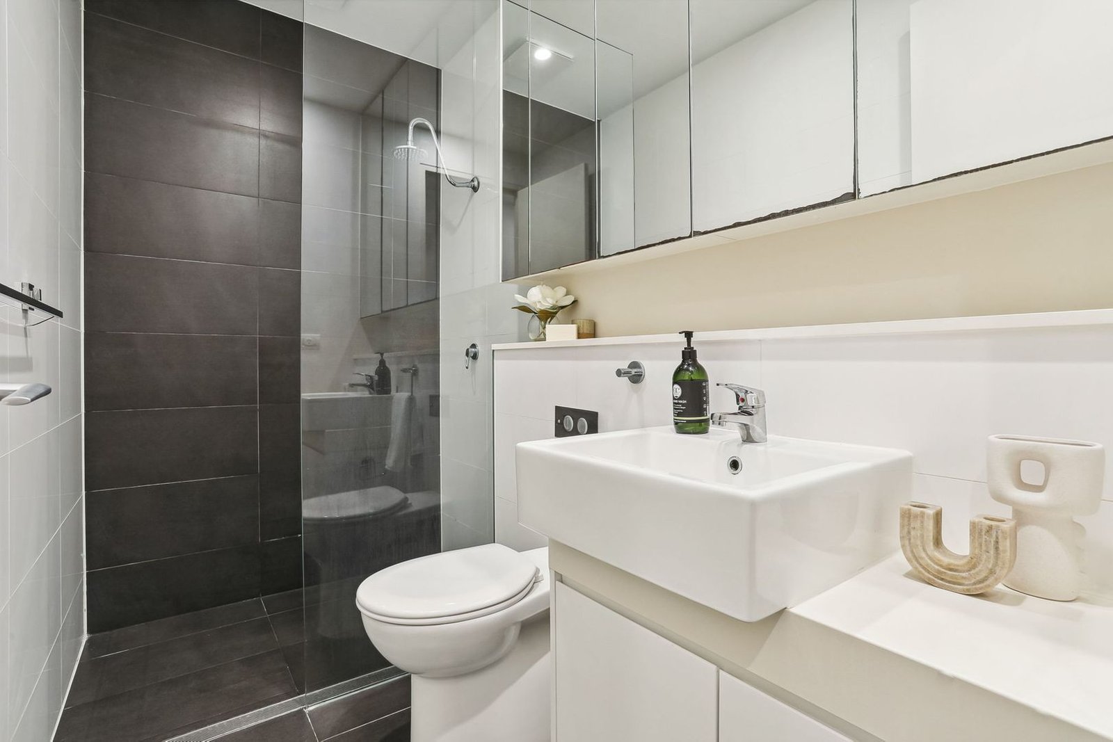 G2/10-12 Green Street MAROUBRA 8